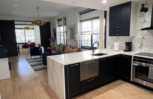 Trailer Estates Villa | Modern 3Bedrooms Villa next to IMG ACADEMY. Pool and 2 free parking