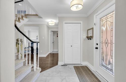 Whitby House | Modern 4BR Family Home with Pool in Whitby