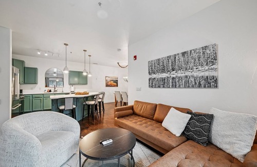 Bear Hollow Village Condo | Modern Bear Hollow Condo w/Hot Tub Access Prime Park City Location