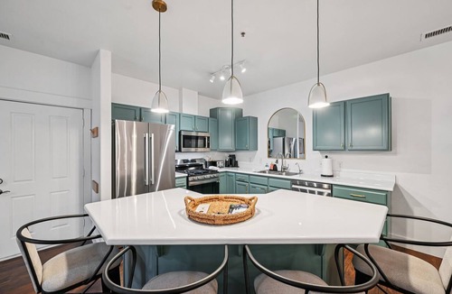 Bear Hollow Village Condo | Modern Bear Hollow Condo w/Hot Tub Access Prime Park City Location