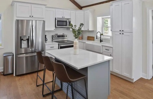 Leesburg Cottage | Modern Country Cottage in Wine Country