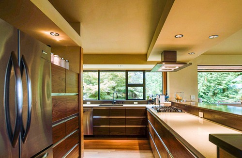Inglewood-Finn Hill Villa | Modern Hillhouse with Lake Washington Views
