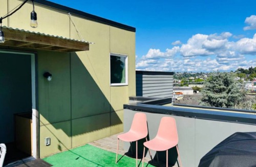 Magnolia House | Modern House In Magnolia, Hot Tub, Rooftop Patio!