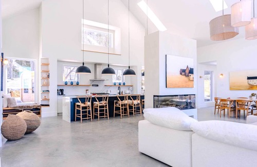 La Conception House | Modern Icon: 5-Acre Forest Retreat, Pool & Spa