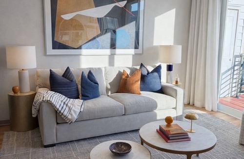 Rockville Apartment | Modern Luxe Apt in Downtown Crown. Pool Gym Walkable