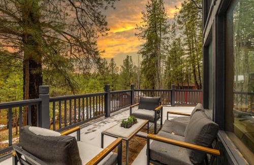 Kachina Village House | Modern Mountain Chalet with Wall-of-Windows Forest Views.