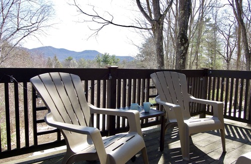 Birch Hill House | MODERN MOUNTAIN HOME TO VIEW THE FALL FOLIAGE - STAY 7 NIGHTS & GET 1 FREE