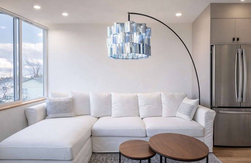 Columbia City House | Modern Retreat in Seattle's Columbia City