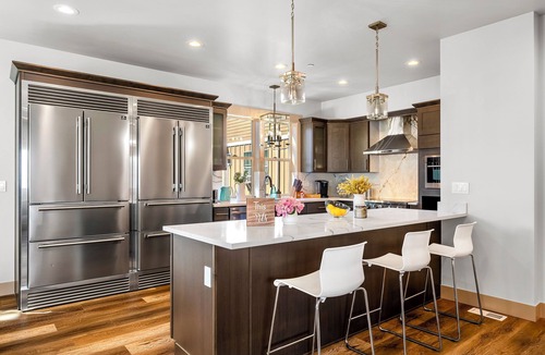 Olympic Hills House | Modern & Spacious 4-Bed, 3.5-Bath Family Retreat Near Jackson Park Golf Course
