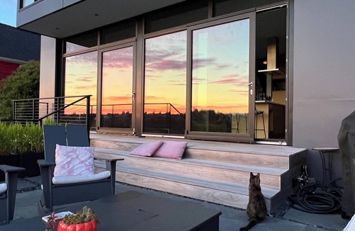 Southeast Magnolia House | Modern Sunset and Water View Home in Seattle's Magnolia Neighborhood
