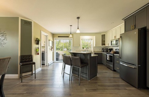Georgetown House | Morrison’s Beach Road Island Retreat