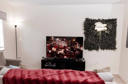 Clegg Apartment | Morrisville TOC · Cozy & Modern + Raleigh | Durham | Chapel Hill