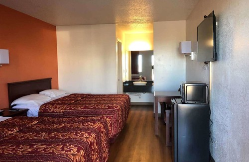 Rolla Hotel | Motel 6 Rolla, MO