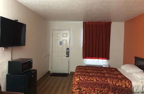 Rolla Hotel | Motel 6 Rolla, MO