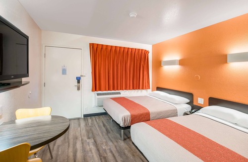 Williams Hotel | Motel 6 Williams, CA
