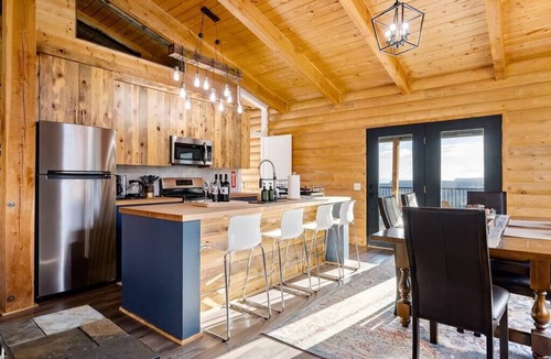 Apple Valley Cabin | Mountain Desert Retreat Elevation 40 Zion