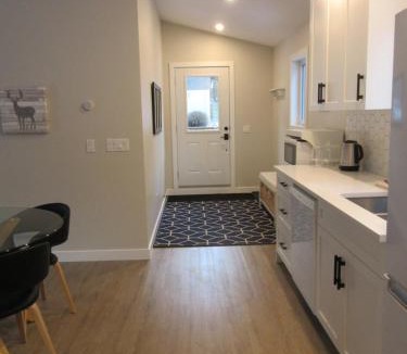 Banff Bed & Breakfast | Mountain View Bed & Breakfast