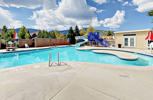 Park Meadows Condo | Mountain-View Park Meadows Condo - Walk to Rec Center & Shuttle Stop
