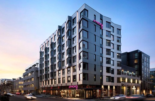 South Lake Union Hotel | MOXY Seattle Downtown