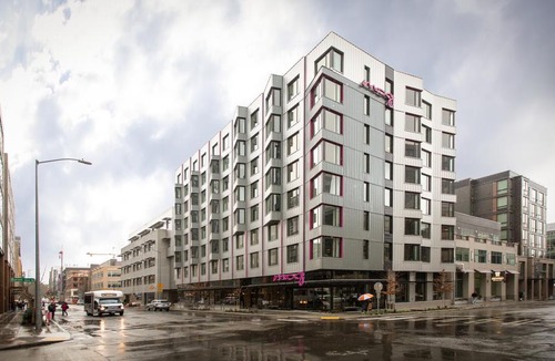 South Lake Union Hotel | Moxy Seattle Downtown