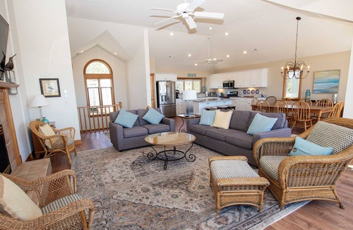 Currituck County House | MS6, Somerset- Soundfront, Sound Views, Hot Tub, Soundfront Dock