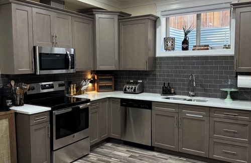 Fort McMurray Apartment | Music & Friends Suite YMM A Luxury Suite designed with the music lover in mind!