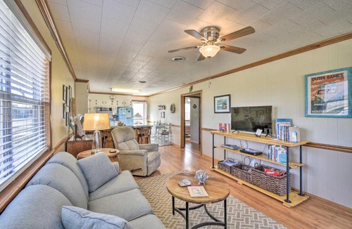 Nags Head House | Nags Head Cottage: Screened Porch, Walk to Beach!