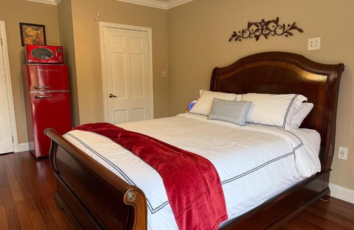 National Harbor House | National Harbor Suite 2