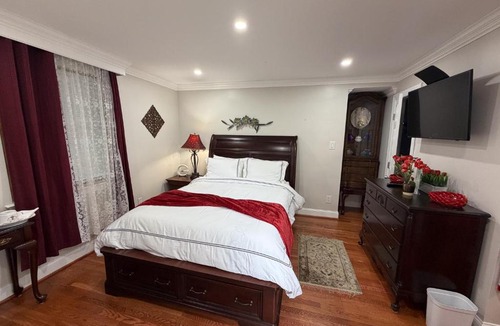 National Harbor House | National Harbor Suite 3