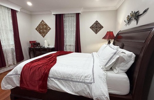 National Harbor House | National Harbor Suite 3