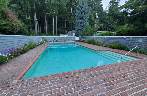 Poulsbo Cottage | Near beach cottage in quiet forest location, steps from pristine shellfish beach
