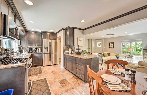 Kirkland House | Near I-405 & 1 Mi to Dtwn! Kirkland Family Home