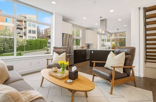 Lower Queen Anne House | Near Space Needle, DT | 10 min to World Cup Games