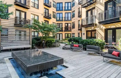 Radnor - Fort Myer Heights Apartment | NEW 1BR in the VA/DC area 1-parking in the garage at the property included!