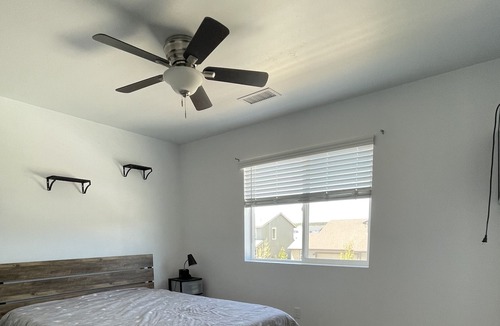 Bellemont House | New Bellemont Home that sleeps 10. Just 12 Miles to Downtown Flagstaff.