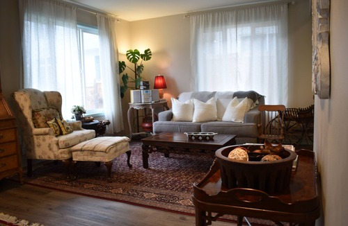 Kenmore Cottage | New Charming Lakeview Cottage in Downtown Kenmore