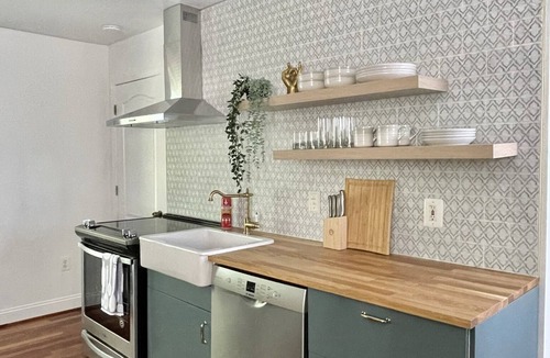 West Falls Church Apartment | New, Cozy, Modern One-Bedroom Apartment