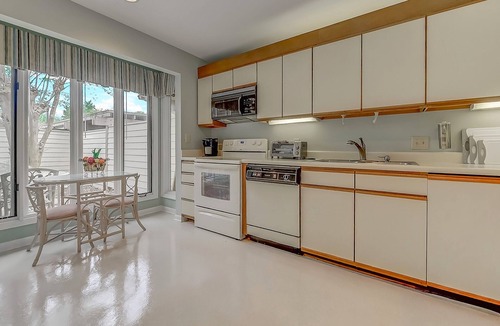 Myrtle Beach Villa | New Listing 3BR Beach Garden Home at Ocean Creek Resort, Gated Beachfront Resort