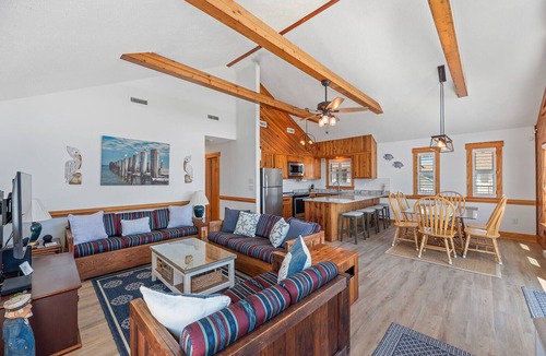 Kitty Hawk Cottage | New Listing: Ocean views & ocean breeze, vacation @ Our Island In The Sun