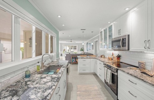 Siesta Key Villa | New Listing! Private Siesta Key Villa, Walk to Beach, Heated Pool - Vista Hermosa 139
