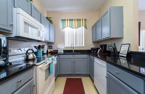 Regal Palms Villa | New pool resort style living! In between homes, traveling for work-come enjoy!🤩