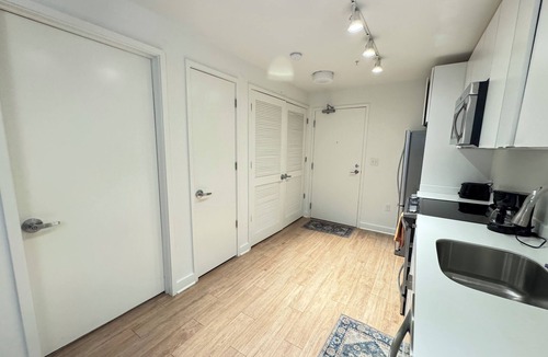 H Street Corridor Apartment | NEW RARE 1-bedroom Apartment in DC