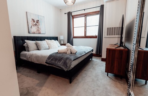 Versant Soleil Condo | ***New*** The resort: true ski-in/ski-out at Versant Soleil 1500-11