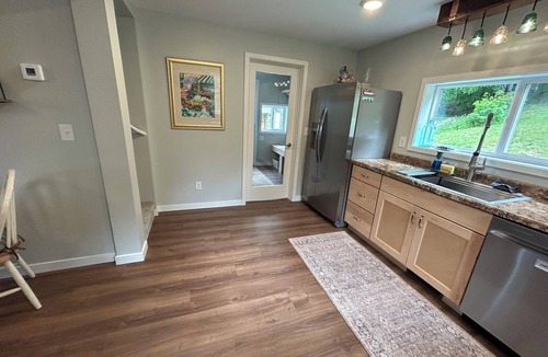 Houghton House | Newly remodeled cozy 3BR/1BA home on a hill, minutes from town.