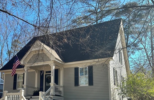 Greensboro Cottage | Newly Renovated Lake Access Cottage in Reynolds with Kid's bunks & near Ritz!