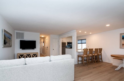 West Cape May Condo | Newly renovated. Short walk to everything Cape May has to offer.