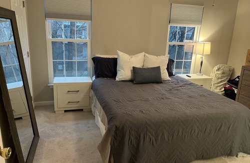 Mount Vernon House | Newly Renovated Townhouse ~3 miles from Ft. Belvoir and ~20 miles from D.C.
