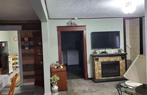 Copemish Cottage | Newly updated cottage, close to Crystal Mtn and groomed trails