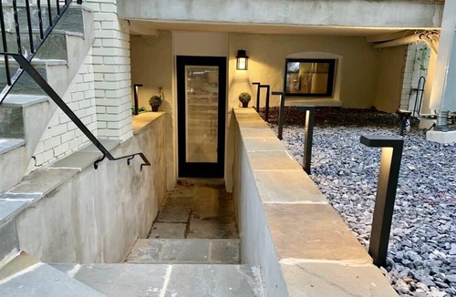 Near Northeast Apartment | No More Looking-Parking