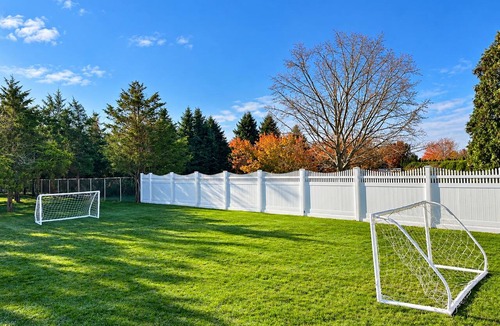 Mattituck House | North Fork Fall Escape—Vineyards, Apple Picking & Greenport